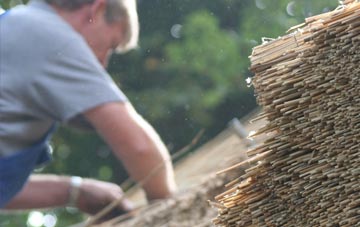 professional West Lutton thatchers